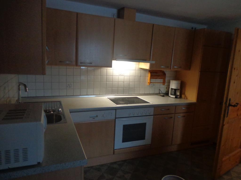 Ferienwohnung Bohrerhof Ahrnbach Zimmer foto